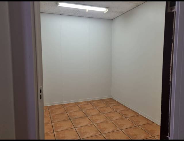 89M² OFFICE TO LET IN NELSPRUIT CENTRAL